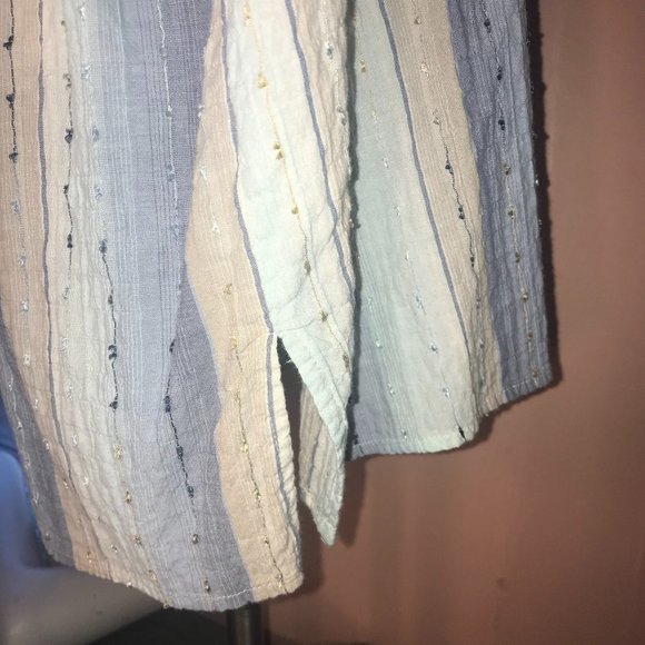 Multi Color Button down shirt - Picture 4 of 7